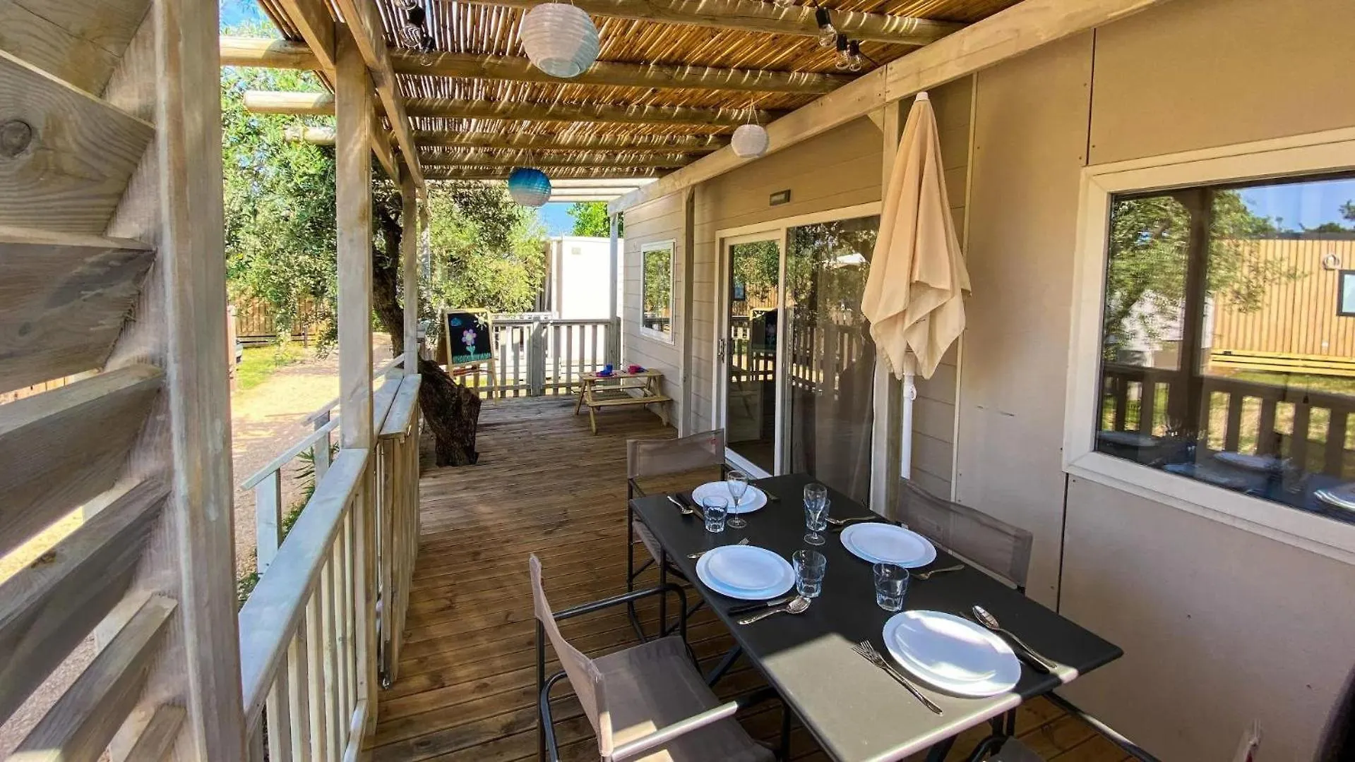 Vacanze Glamping Boutique San Felice del Benaco Campingplads